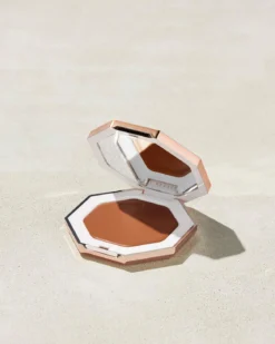 Cheeks Out Freestyle Cream Bronzer