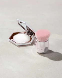 Face & Body Kabuki Brush 160