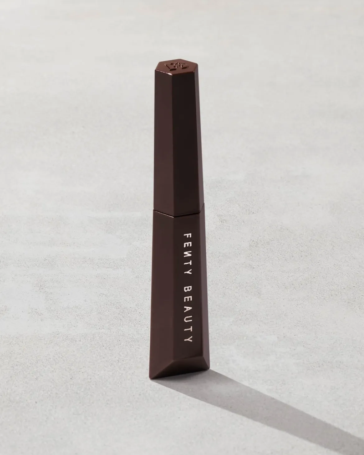 Hella Thicc Volumizing Mascara