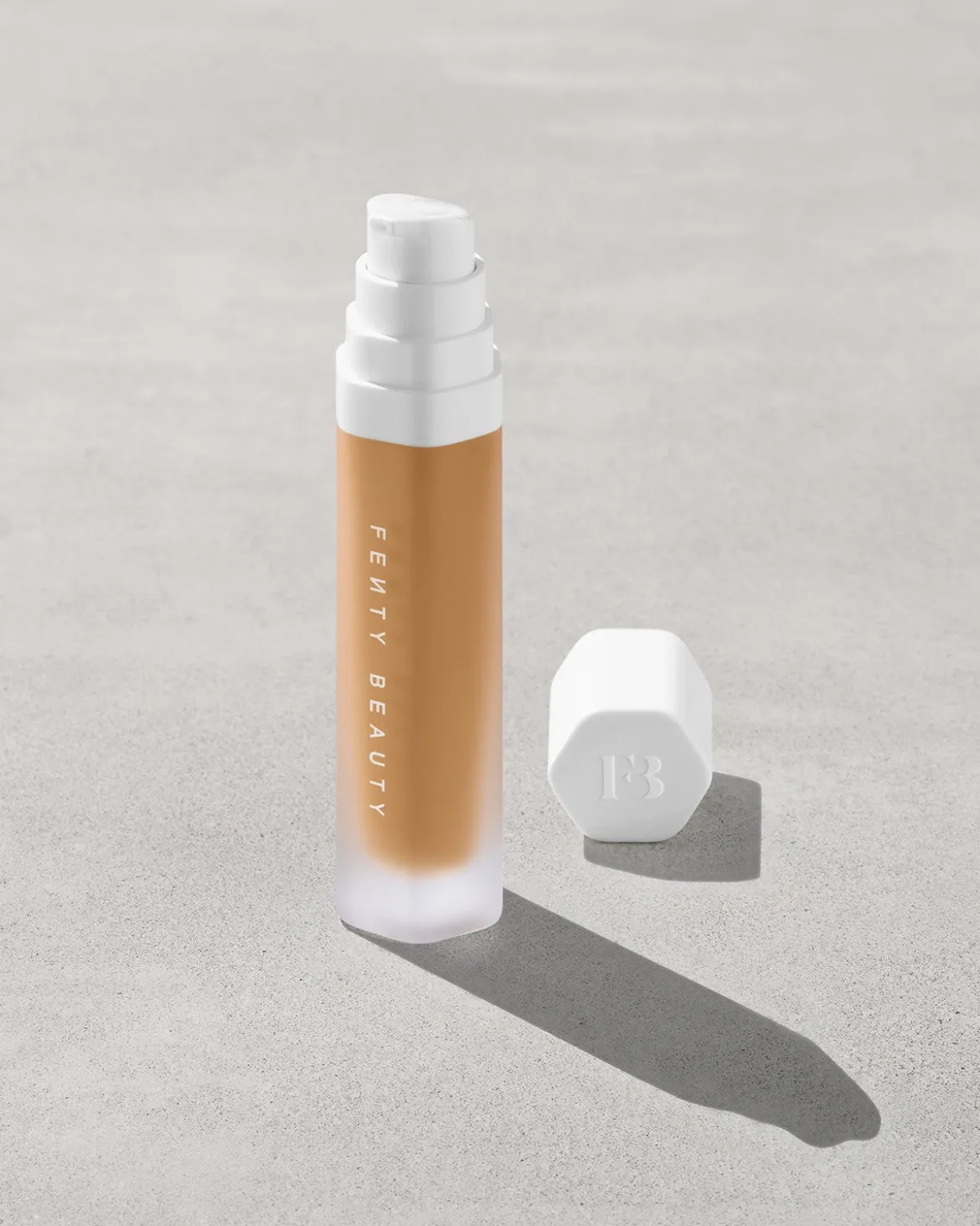 Soft'lit Naturally Luminous Longwear Foundation
